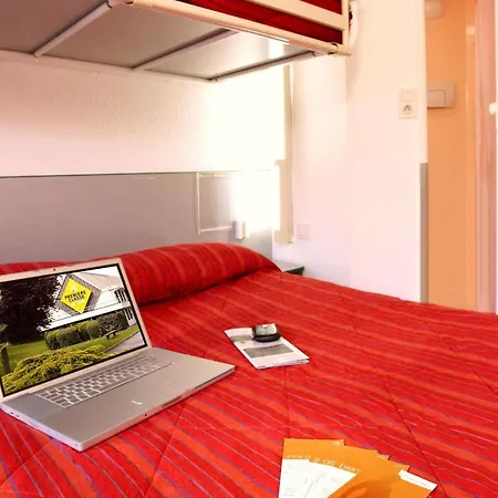 Premiere Classe Boulogne Sur Hotel *