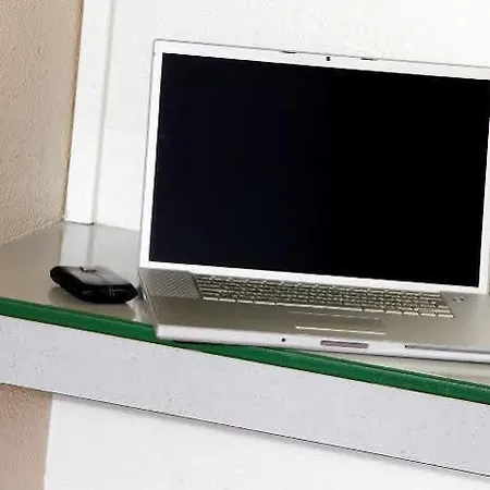 ホテル Premiere Classe Boulogne Sur *